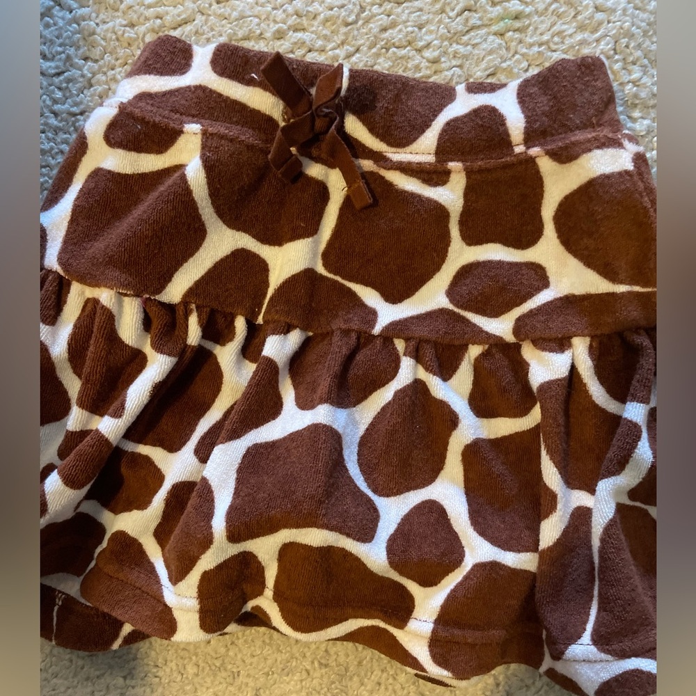 Baby gap size 3t animal print skirt
